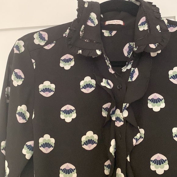 Sunday Best blouse - Picture 2 of 4